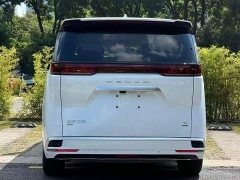 Denza D9 Gen 2 EV RWD Flash Charge Luxury Edition - ფოტო 6