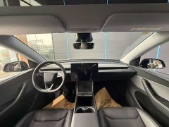 Tesla Model Y Rear-Wheel Drive - ფოტო 9