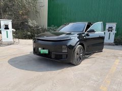 Li Auto L8 Pro - ფოტო 1