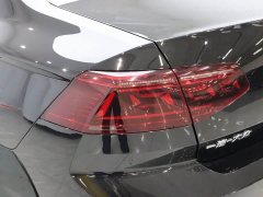 Volkswagen Magotan 2023 2 Million Units Commemorative Edition 330TSI DSG Luxury - ფოტო 19