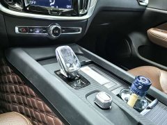 Volvo S60 B4 Smart Luxury Edition - ფოტო 10