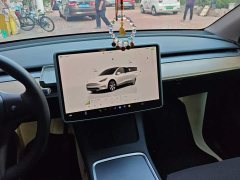 Tesla Model Y Rear-Wheel Drive - ფოტო 13