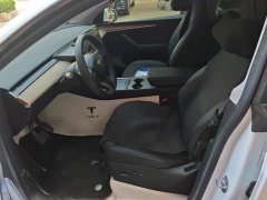 Tesla Model Y Rear-Wheel Drive - ფოტო 9