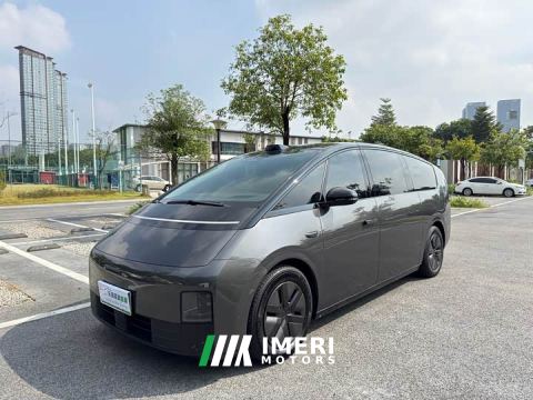 2024 Li Auto Li Xiang MEGA Ultra