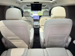 Li Auto Li Xiang MEGA Ultra - ფოტო 11