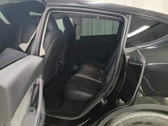 Tesla Model Y 2022 Facelift Rear-Wheel Drive - ფოტო 10