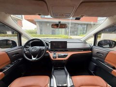 Honda Odyssey 2.0L e:HEV Sharp Comfort Edition - ფოტო 9