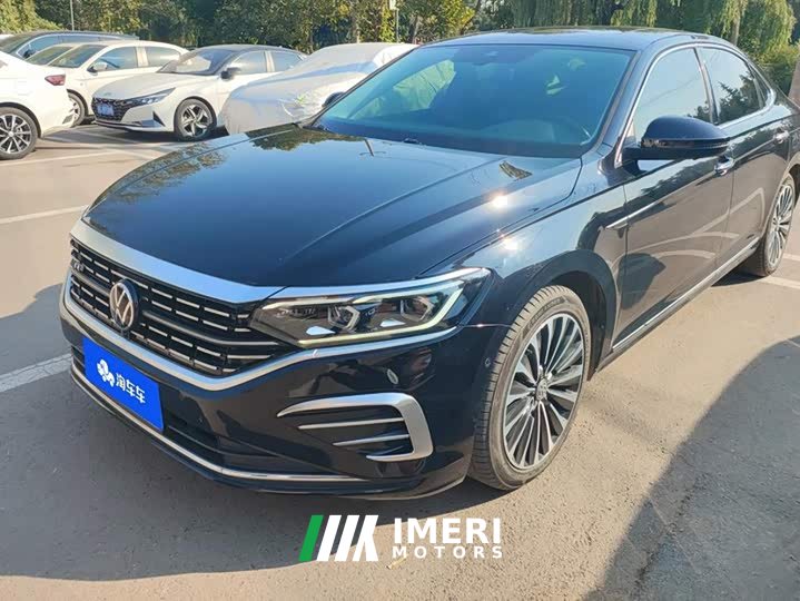 Volkswagen Passat 330TSI Prestige - ავტომობილი ჩინეთიდან