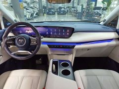 Buick GL8 New Energy Luxe Premium 7-Seater - ფოტო 4