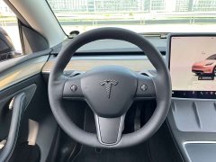 Tesla Model Y 2022 Facelift Rear-Wheel Drive - ფოტო 9