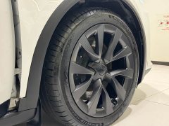 Tesla Model X Dual Motor All-Wheel Drive - ფოტო 18