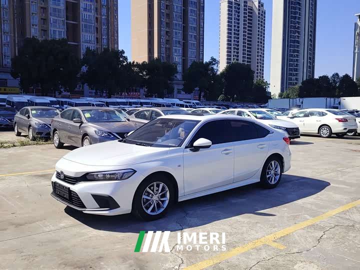 Honda Civic 240TURBO CVT Dynamic Edition