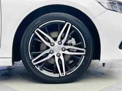 Honda Accord 2022 Sharp Hybrid 2.0L Phantom Night Sharp Intelligent Edition - ფოტო 11