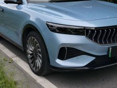 Voyah Lantu FREE 2021 Four-Wheel Drive Standard Extended Range Exclusive Luxury Package - ფოტო 17
