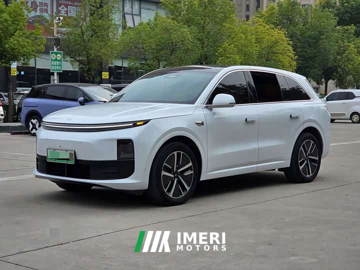 Li Auto L6 Pro - ავტომობილი ჩინეთიდან