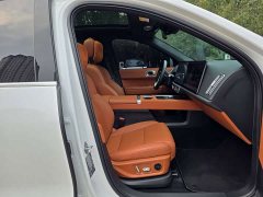 Li Auto L6 Pro - ფოტო 17