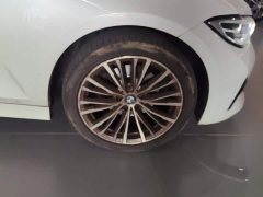 BMW 3 320i - ფოტო 6