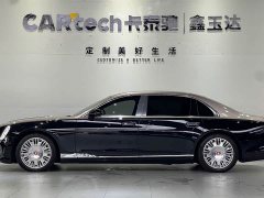 FAW Red Flag Golden Sunflower Guoya 4.0T V8 - фото 7