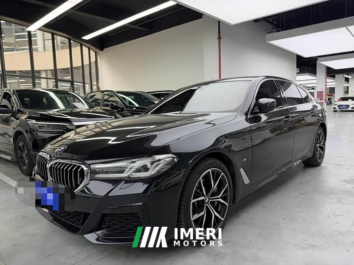 BMW 5 Series 530Li Luxury M Sport Package - ავტომობილი ჩინეთიდან
