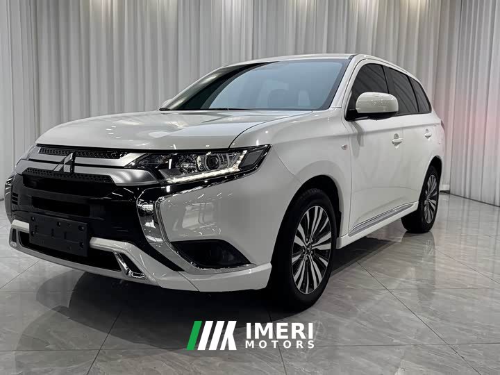 Mitsubishi Outlander 2021 2.0L FWD Comfort 5-Seater - ავტომობილი ჩინეთიდან