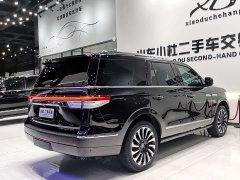 Lincoln Navigator 2022 Presidential Edition 3.5T - ფოტო 19