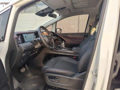 GAC Trumpchi M8 2.0T Exclusive Edition - ფოტო 4