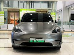 Tesla Model Y Rear-Wheel Drive - ფოტო 2