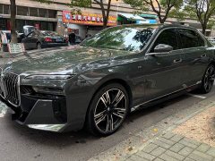 BMW i7 2023 eDrive50L M Sport Luxury Package - ფოტო 1