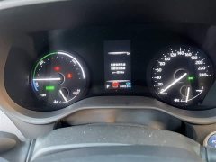Toyota Sienna 2.5L Hybrid Premium Edition - ფოტო 6