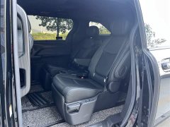 Toyota Sienna 2.5L Hybrid Premium Edition - ფოტო 7