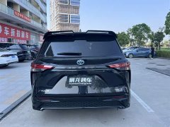 Toyota Sienna 2.5L Hybrid Premium Edition - ფოტო 9