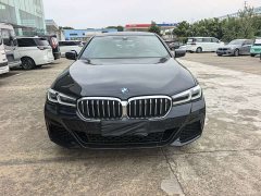 BMW 5 Series 530Li Premier M Sport Package - ფოტო 1