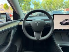 Tesla Model Y Rear-Wheel Drive - ფოტო 11