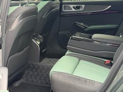FAW Red Flag H9 2.0T Two-Wheel Drive Qi Chang Private Enjoyment Fashion Edition 5-Seater - ფოტო 10
