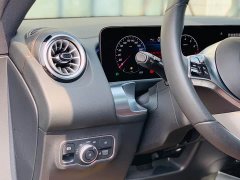 Mercedes-Benz GLB Facelift GLB 220 Dynamic - ფოტო 12
