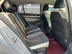 Volkswagen Golf 2021 280TSI DSG Pro - ფოტო 19