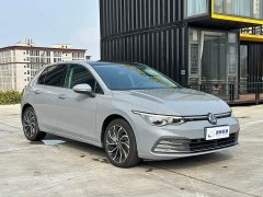 Volkswagen Golf 2021 280TSI DSG Pro - ფოტო 3