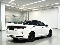 Dongfeng Yixuan MAX 1.5T Cool Dad Edition - ფოტო 6