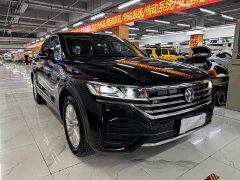 Volkswagen Touareg 2020 2.0TSI Sharp Elegance National VI - ფოტო 3