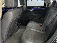 Volkswagen Touareg 2020 2.0TSI Sharp Elegance National VI - ფოტო 5