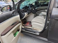 Buick GL8 Land Business Class 652T Comfort - ფოტო 9