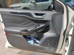 Ford Focus Sedan EcoBoost 180 Automatic ST Line - ფოტო 7