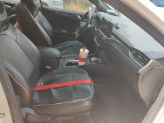 Ford Focus Sedan EcoBoost 180 Automatic ST Line - ფოტო 8