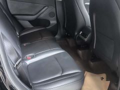 Tesla Model Y Rear-Wheel Drive - ფოტო 4