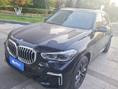BMW X5 xDrive 30Li Luxury M Sport Package - ფოტო 1