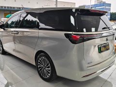 Buick GL8 New Energy Lusang Respect Edition - ფოტო 7