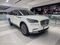 Lincoln Aviator 2020 3.0T V6 AWD Elegant Edition - ფოტო 3