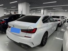 BMW 3 Series 325Li M Sport Package - ფოტო 17
