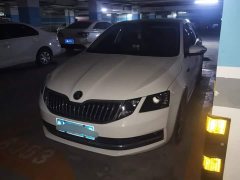 Skoda Octavia 2020 1.5L Automatic Zhixing Luxury Edition - ფოტო 1