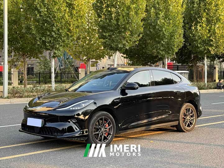 IM Motors Zhiji LS6 Lingxi Intelligent Driving Edition